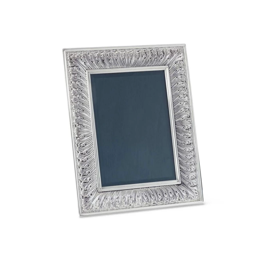 Buccellati Rouche Frame Luxury Jewelry Collection - Elegant Gold & Diamond Design